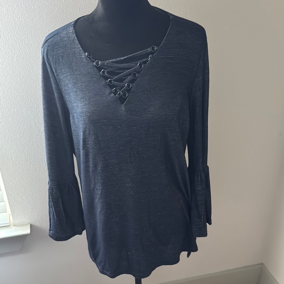 French Laundry denim look 3/4 ruffle sleeves lace up front pull over top Sz L - Picture 1 of 5